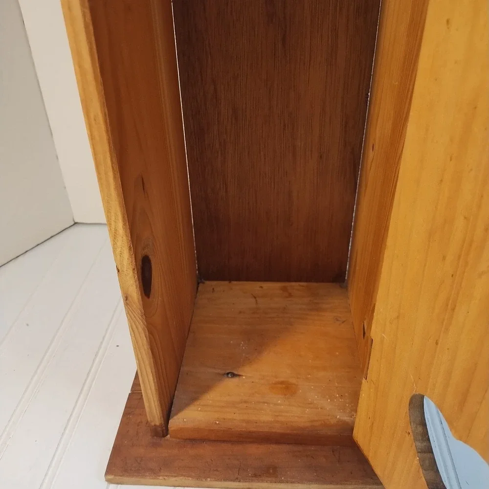 Vintage Wood Rustic Heart Cut Out Toilet Paper Storage Roll Holder Cottage READ